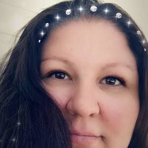 Meet your Posher, Monique korey